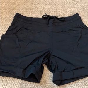 Black lulu lemon workout shorts size 4